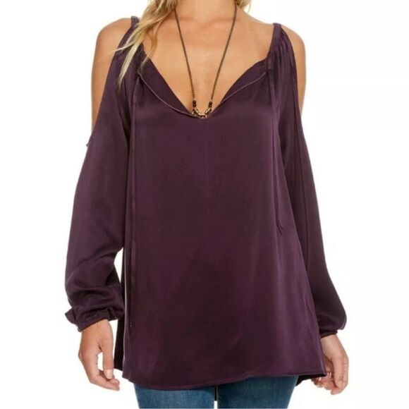 Chaser Purple Long Sleeves Cold Shoulder Silk Top Size Medium NWT - Picture 1 of 11